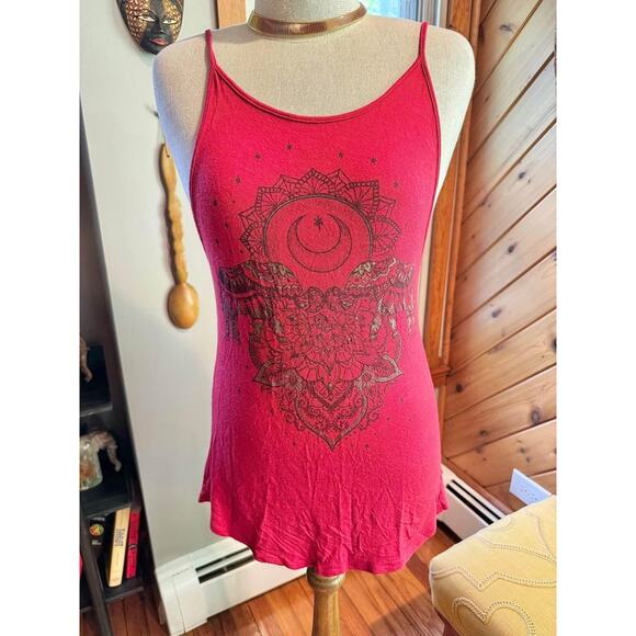 Urban Heritage Elephant Mandala Tank Top - Picture 1 of 5